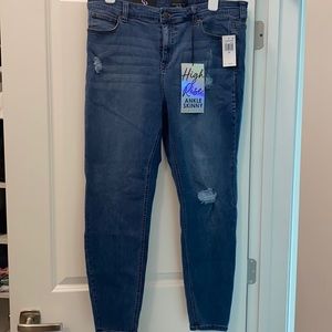 Celebrity Pink jeans.